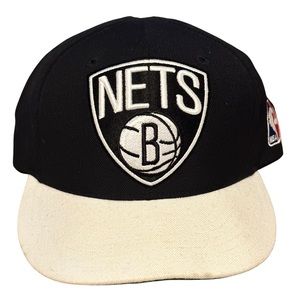 Pre-owned Mitchell & Ness Brooklyn Nets Fitted Cap | Size 7 1/4”
